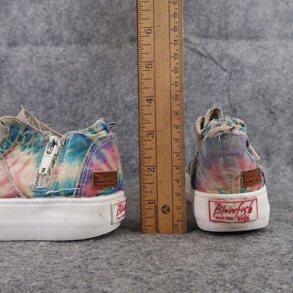 Blowfish Shoes Kids 11 Sneaker High Top Casual Slip On Tie Dye Distressed Canvas - Picture 7 of 13